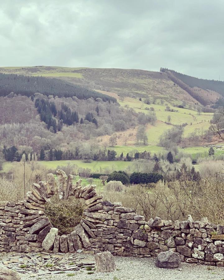 Bed and Breakfast The Cowshed Llangollen Esterno foto